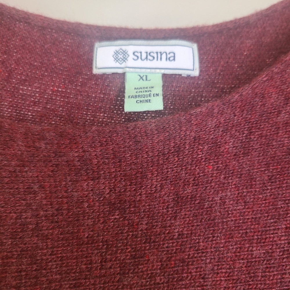 Susina XL Burgandy Sweater